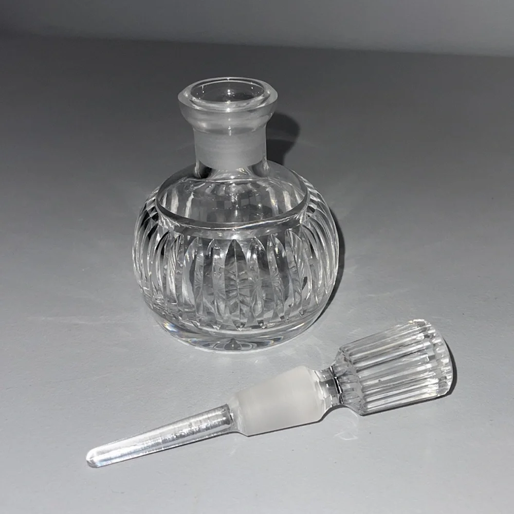 Vintage Waterford Vanity Crystal Perfume Bottle with Beveled Stopper Dauber - Picture 6 of 15